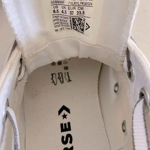 White all star converse. Size 6.5 ladies